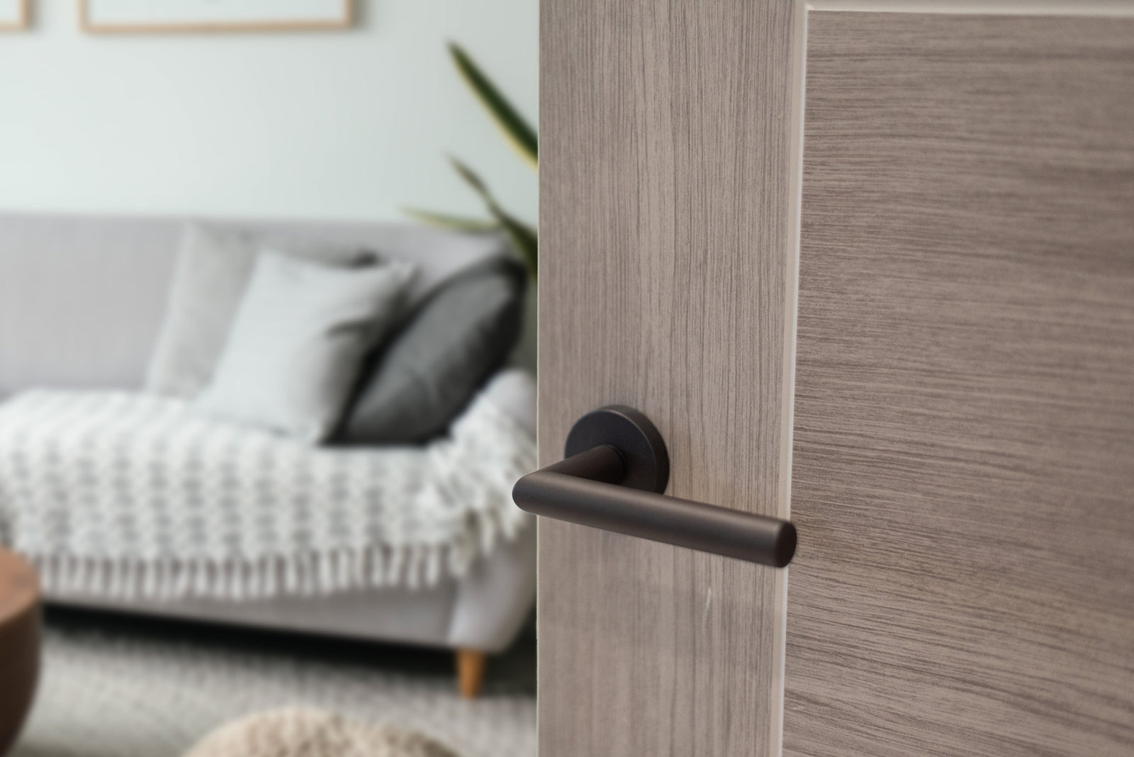 Forme Elle Designer Lever Minimal Round Rose (Latch & Hinges Included) Designer Lever Handle Atlantic