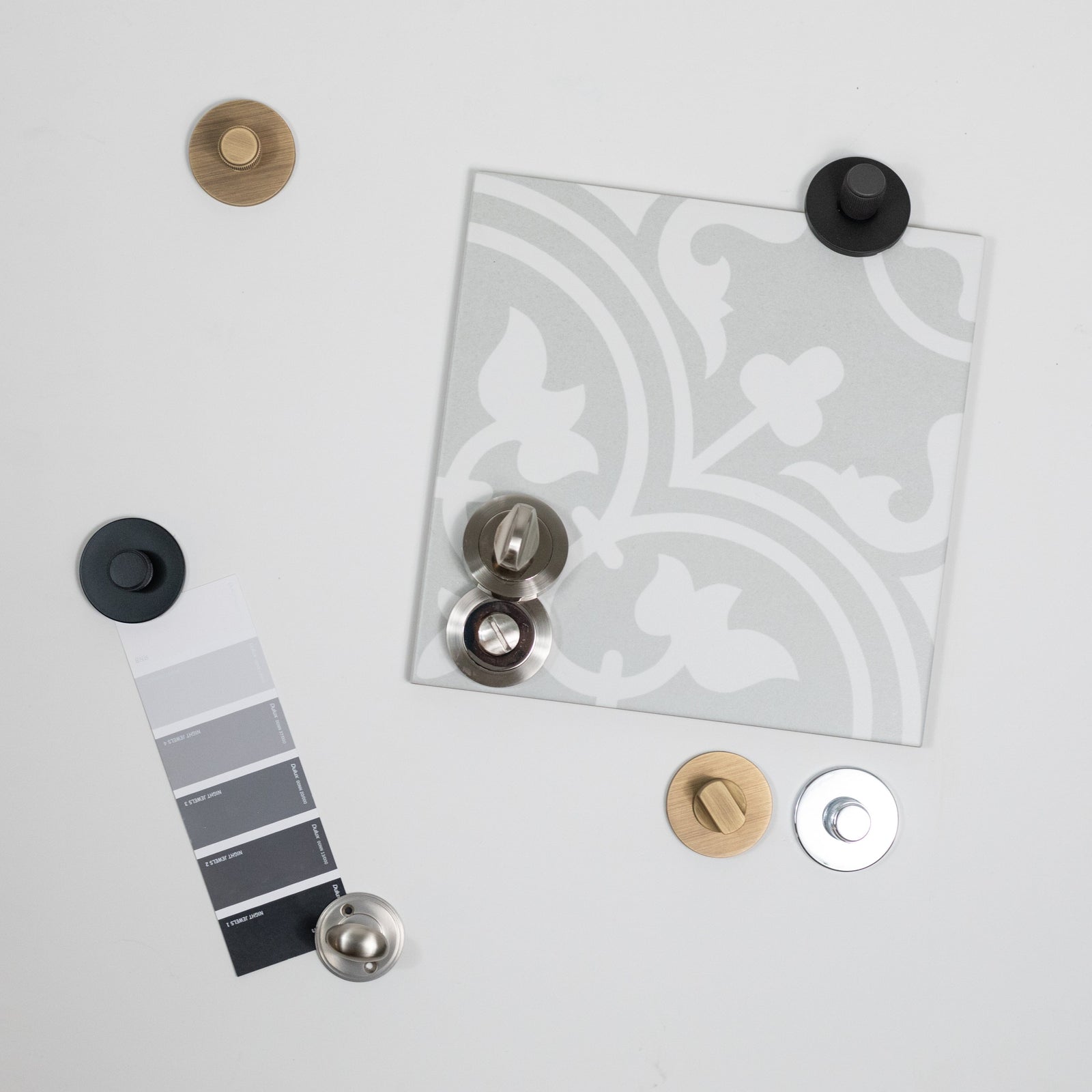 Millhouse Brass Solid Brass Oval WC Turn and Release in Antique Brass Bathroom Lock Atlantic