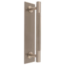 Knurled Pull handle on Backplate