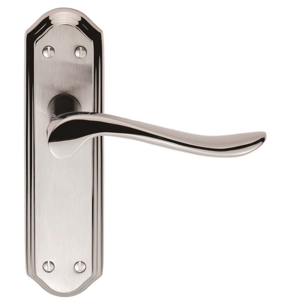 Lytham Lever on Latch Backplate (Latch & Hinges Included)