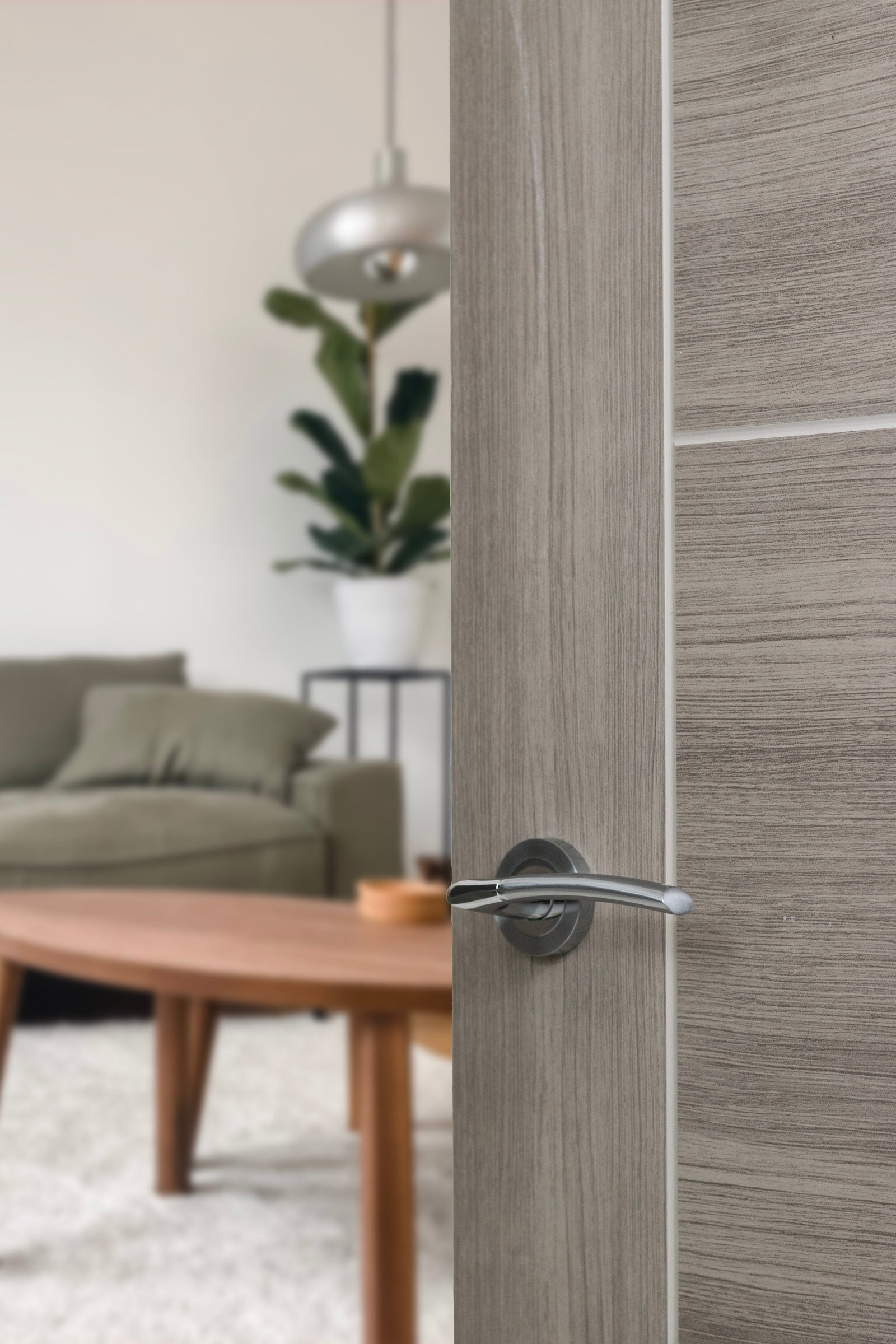 Eco Swell Aluminium Lever Round Rose in Satin Chrome/Polished Chrome Lever on Round Rose Atlantic 