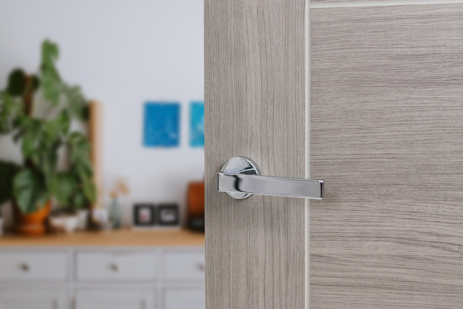 Forme Asti Designer Lever Minimal Round Rose (Latch & Hinges Included) Designer Lever Handle Atlantic 