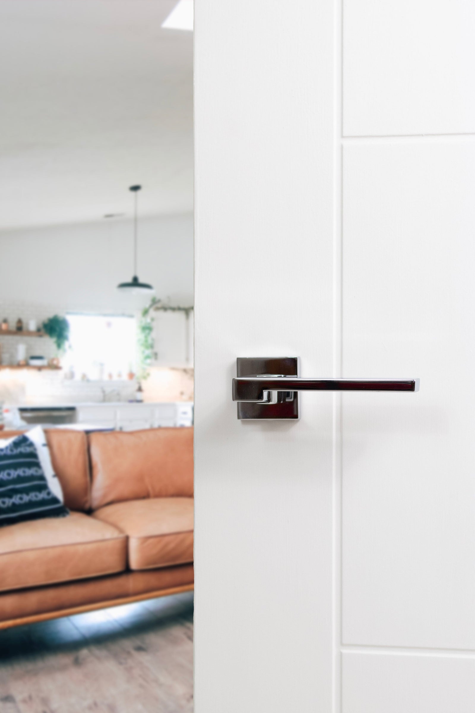 Forme Ginevra Designer Lever Minimal Square Rose (Latch & Hinges Included) Designer Lever Handle Atlantic 