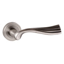 Old English Richmond Lever Round Rose