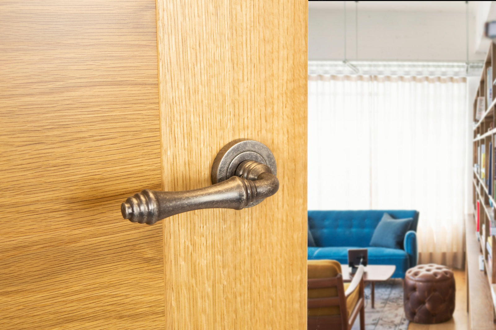 Old English Durham Lever Round Rose in Distressed Silver Lever on Round Rose Atlantic 