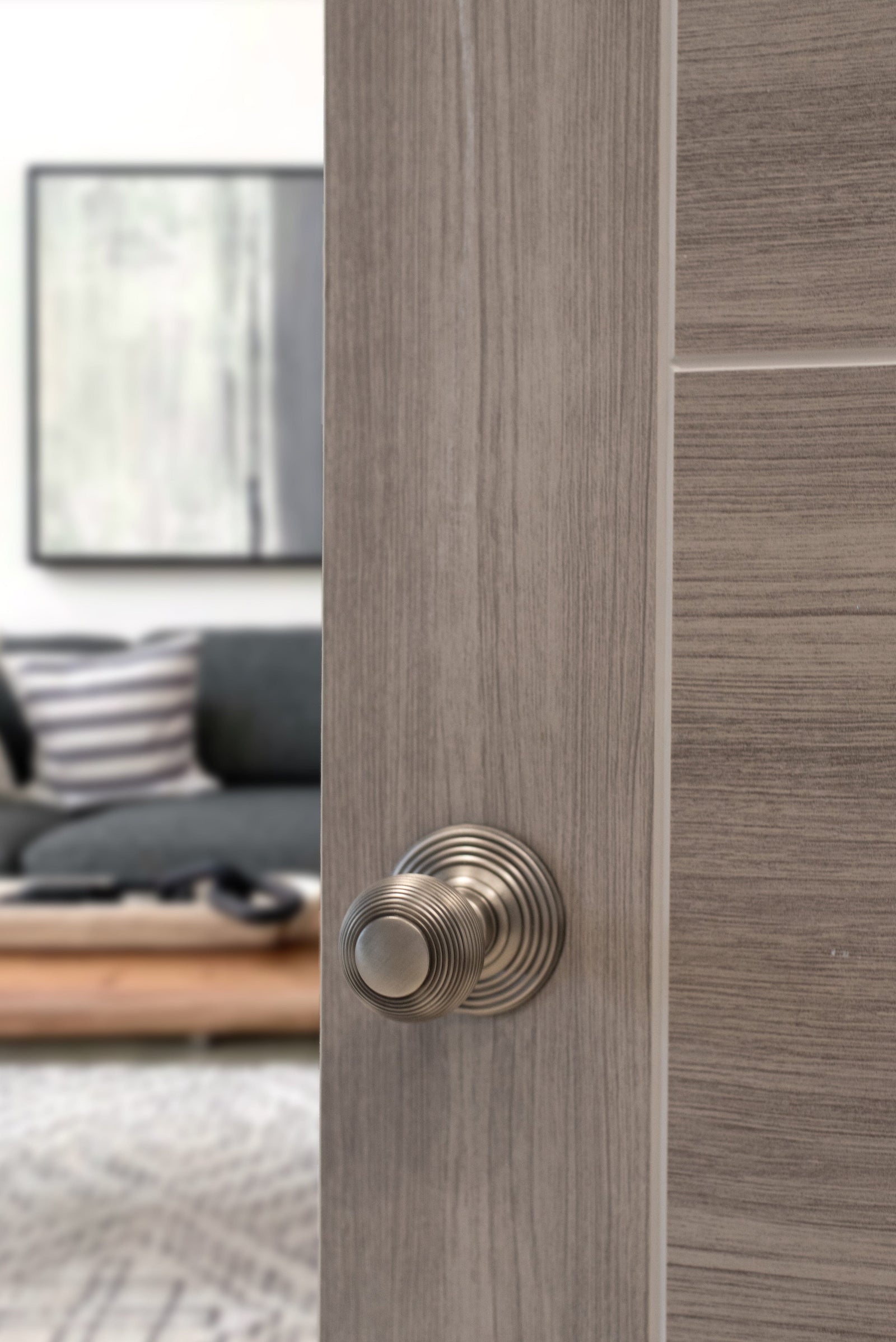 Old English Ripon Solid Brass Reeded Mortice Knob Concealed Fix Rose (Latch & Hinges Included) Door Knob Atlantic 