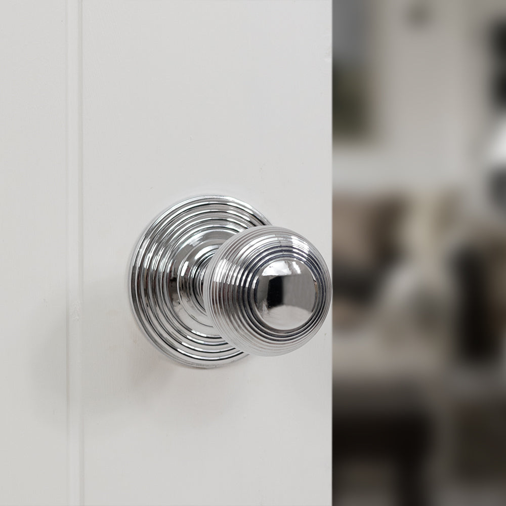 Old English Ripon Solid Brass Reeded Mortice Knob Concealed Fix Rose