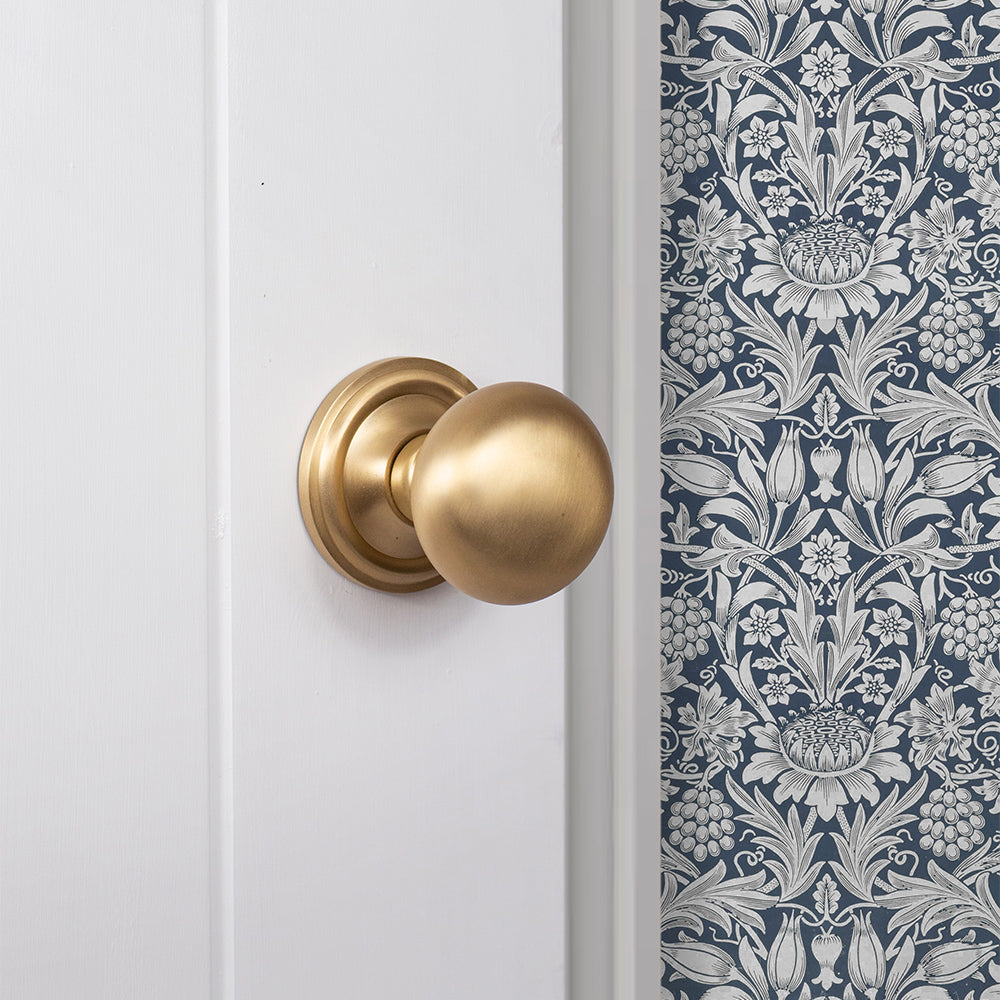 Old English Harrogate Solid Brass Mushroom Mortice Knob Concealed Fix Rose