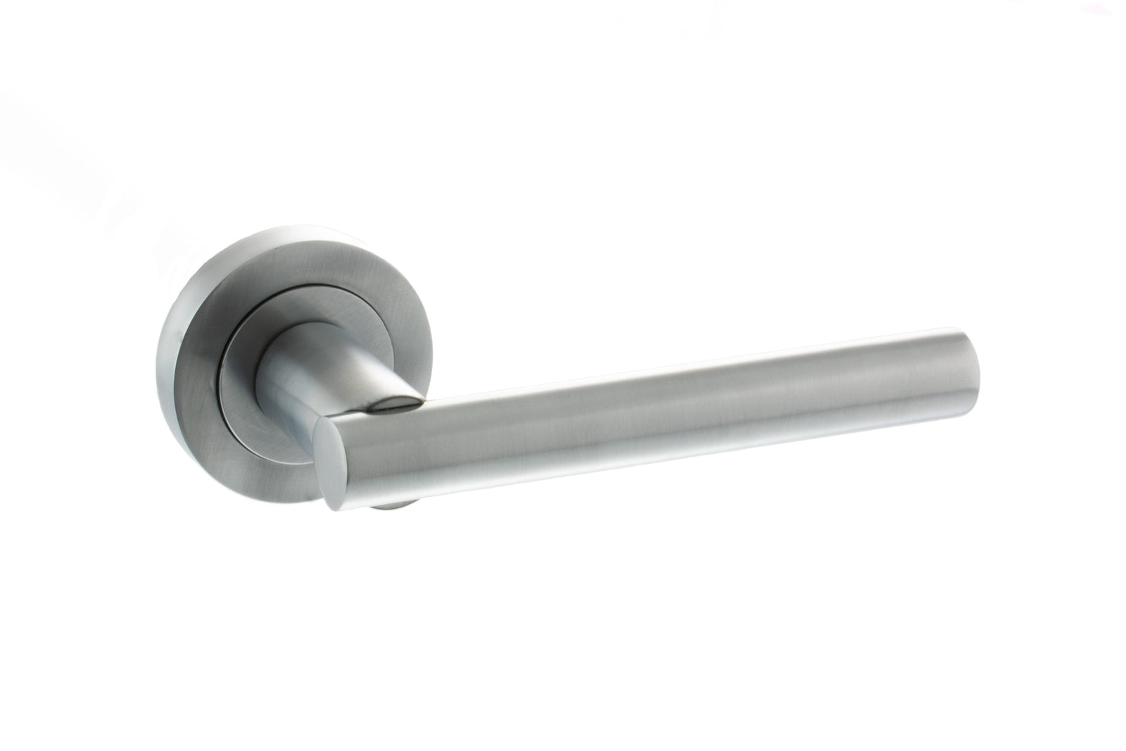 Status Nebraska Lever Round Rose (Latch & Hinges Included) Lever on Round Rose Atlantic Pair Satin Chrome 