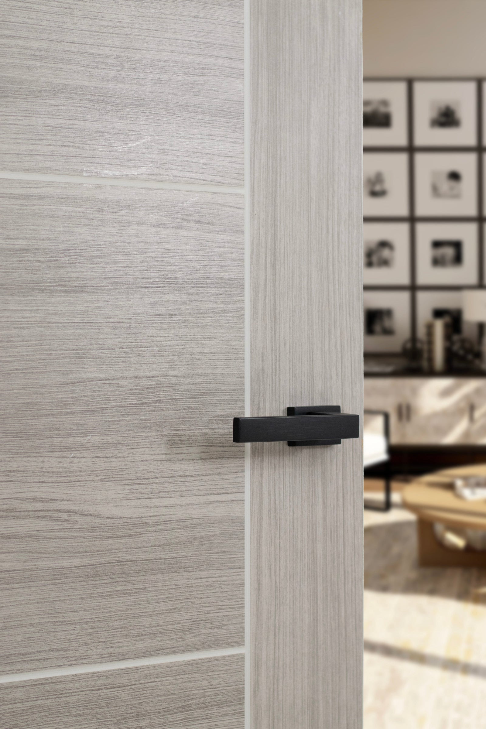 Tupai Rapido RetaLine Rillo Designer Lever Long Rose (Without Decorative Plate) in Pearl Black Designer Lever Handle Atlantic 