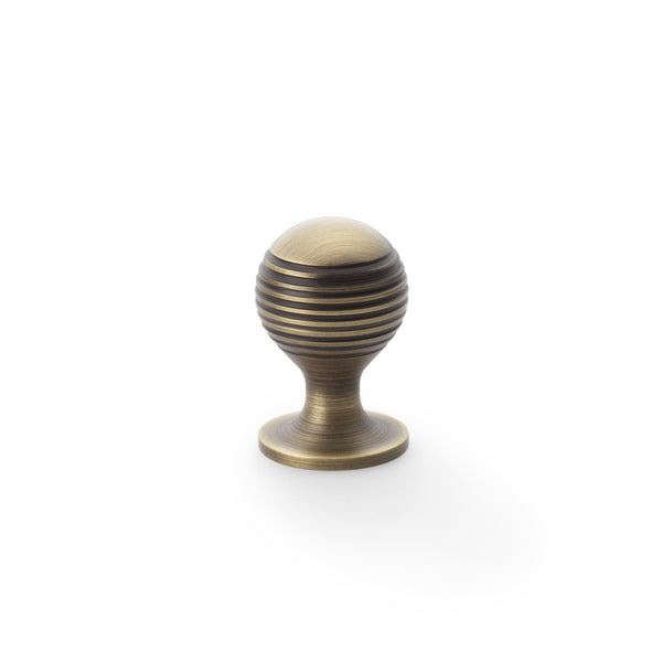 Caesar Cupboard Knob on Round Rose 25mm