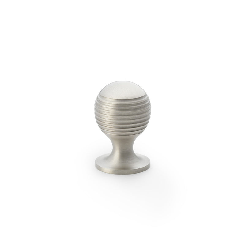 Caesar Cupboard Knob on Round Rose 25mm