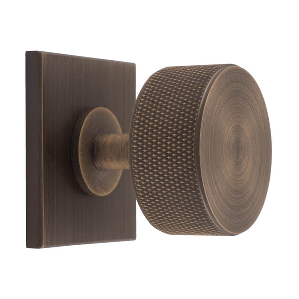 Knurled Radio Knob on Backplate