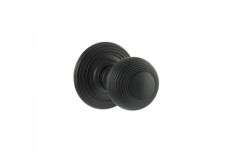 Old English Ripon Solid Brass Reeded Mortice Knob Concealed Fix Rose (Latch & Hinges Included)
