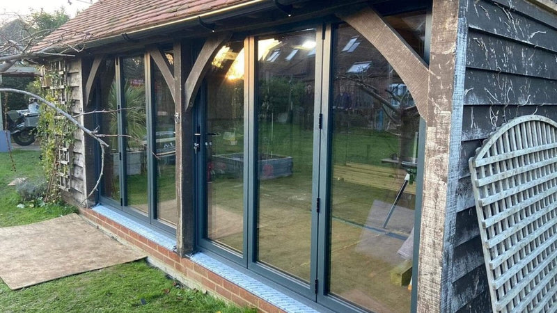 Premium Aluminium Bifolding Door (3 Pane) - Door Station