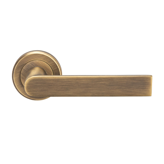 Serozzetta Edge Lever on Round Rose (Latch & Hinges Included)